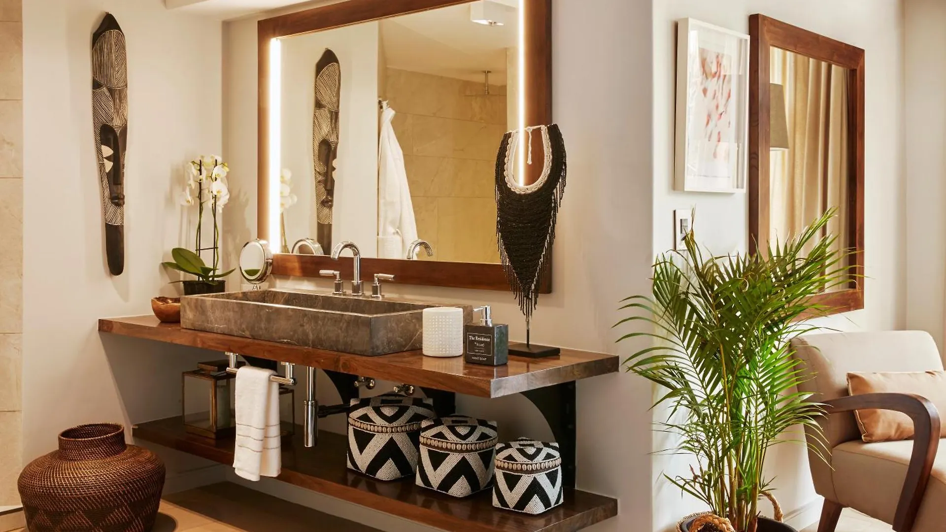 Atzaro Cape Town Hotel