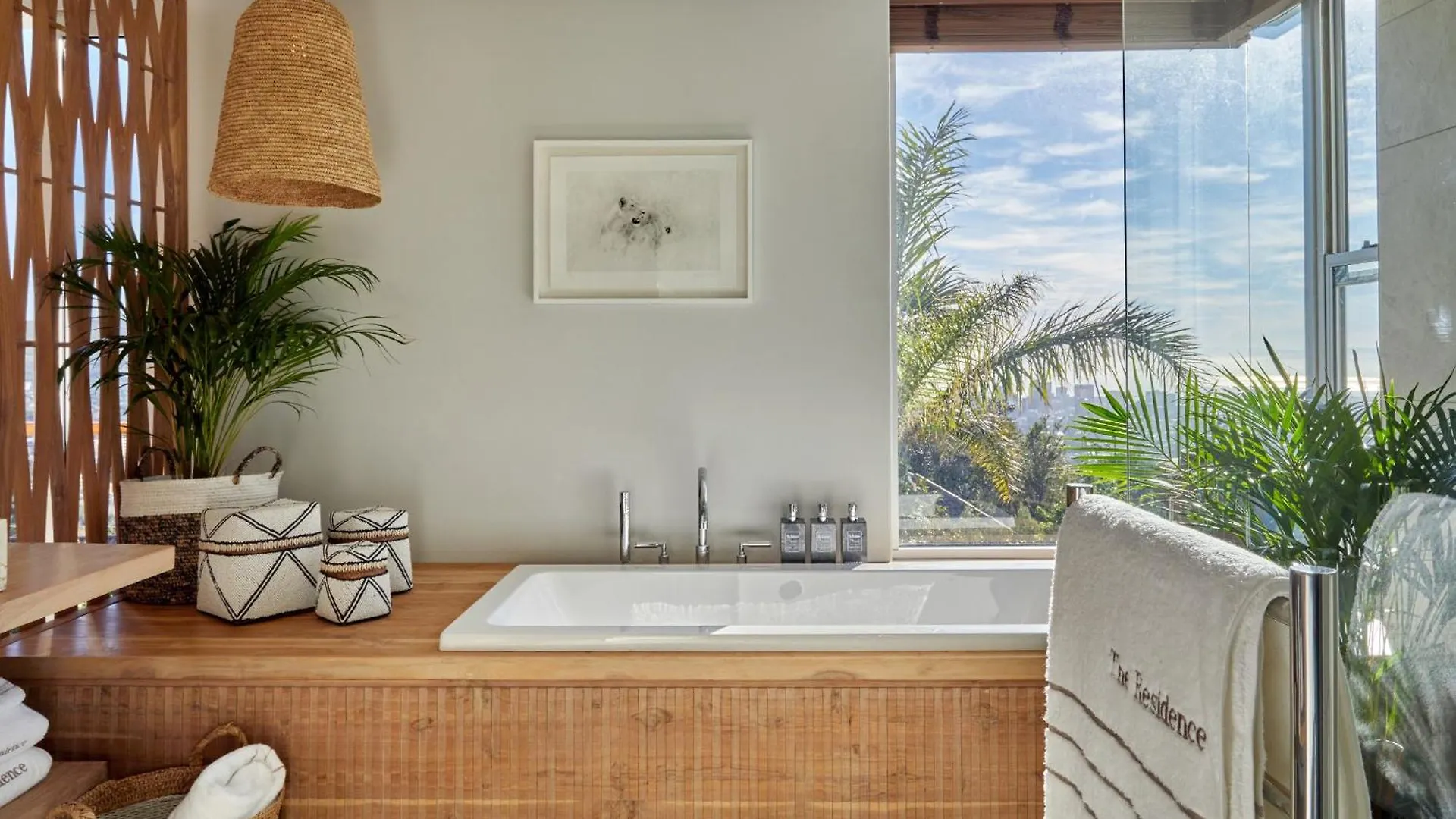 Atzaro Cape Town Hotel